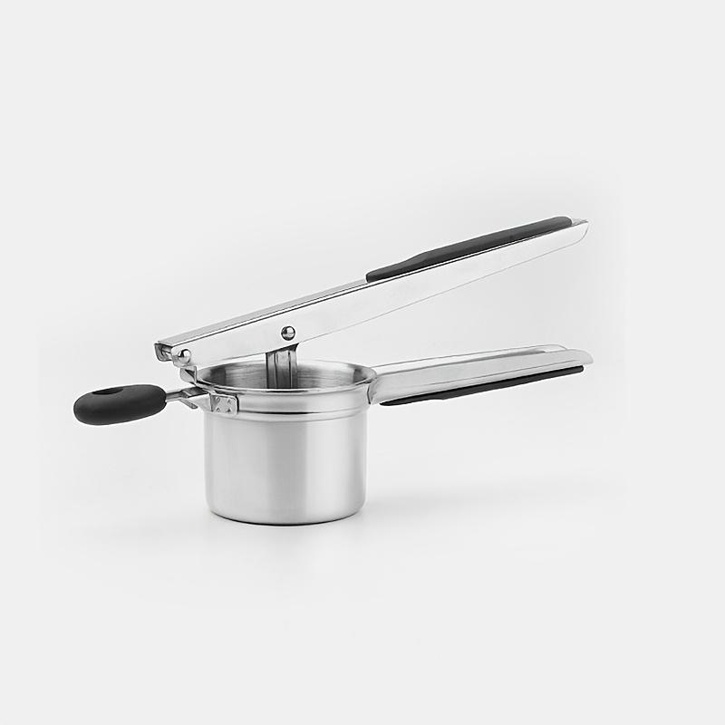 Stainless steel potato masher with silicone handle, potato press, potato purer, with interchangeable mesh