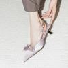 2026 Scarpe Singole con Fiocco Delicato in Raso di Seta da Donna Borsa a Tracolla Posteriore Sandali con Temperamento Bellissimo