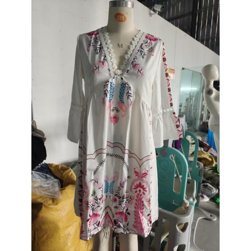 Women's V-Neck Lace Trim Printed Midi Dress, Short Sleeve Casual Floral Summer Dress for Daily Wear