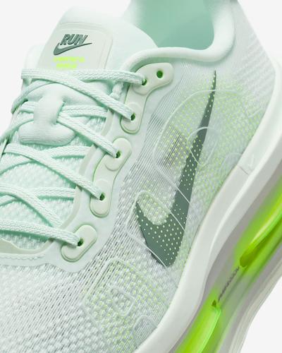 Nike Vomero Premium Verde Claro Volt HQ2050-300