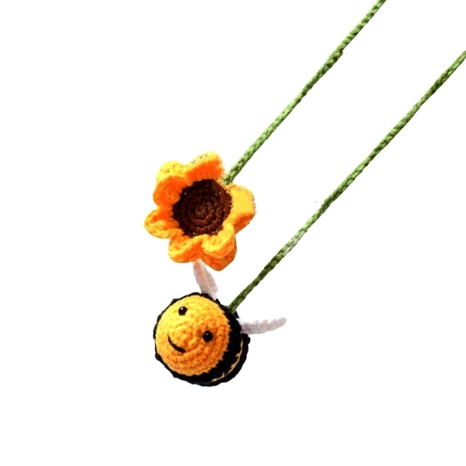 

Crochet Knitted Bee Sunflower Pendant Cute Decor Automotive Interior Charms Decorations Rearview Mirror Hanging Ornament