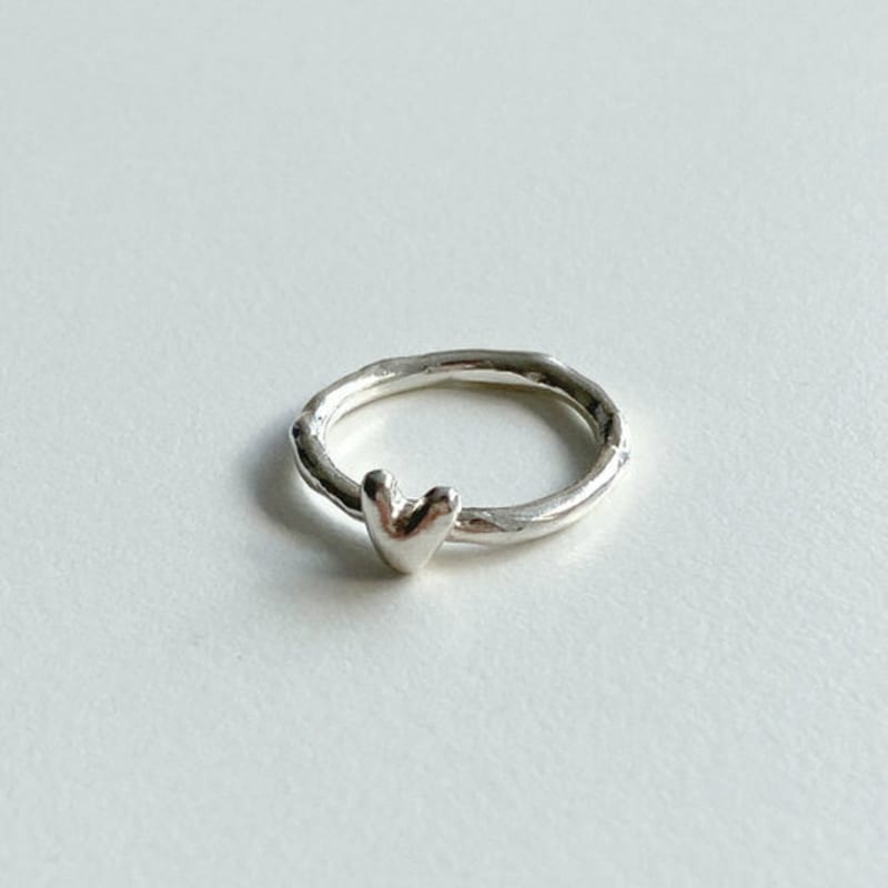 PARTY AFTER DARK Mini Heart Ring