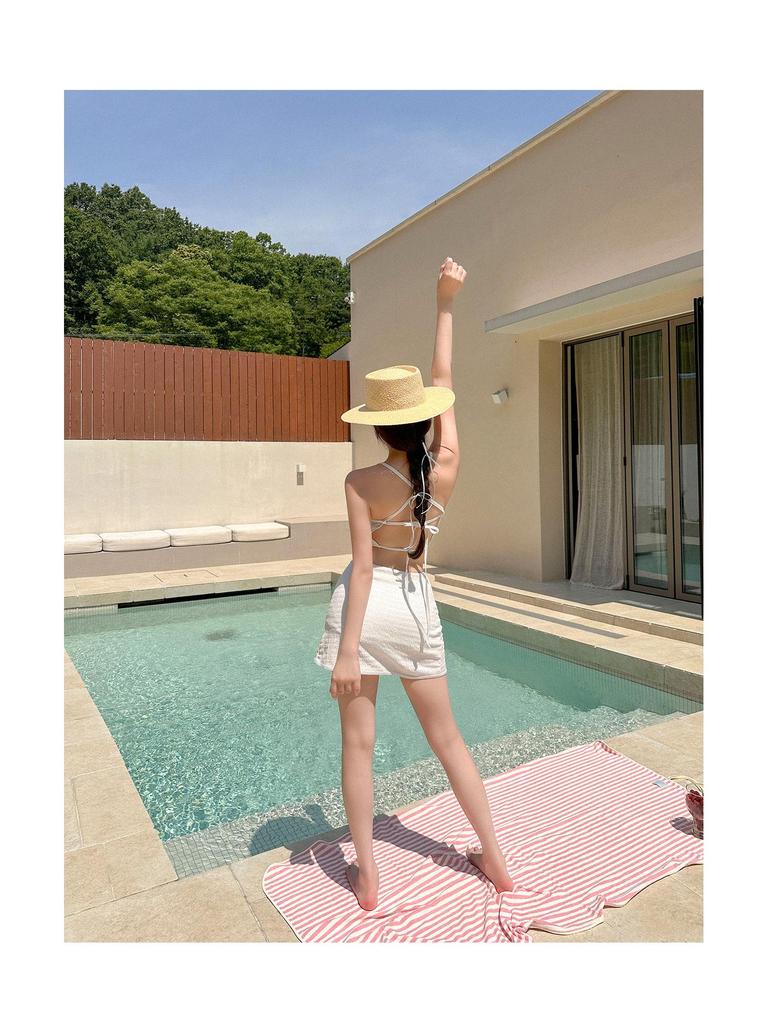 New Women's Japanese & Korean Swimsuit: Chic Split Skirt Style, Gathered Top, Conservative yet Sexy Beachwear