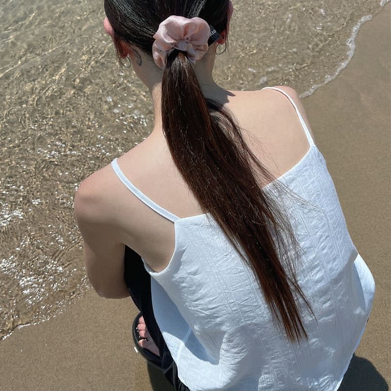 DEFINE OTHER SATIN Scrunchie (Pink)