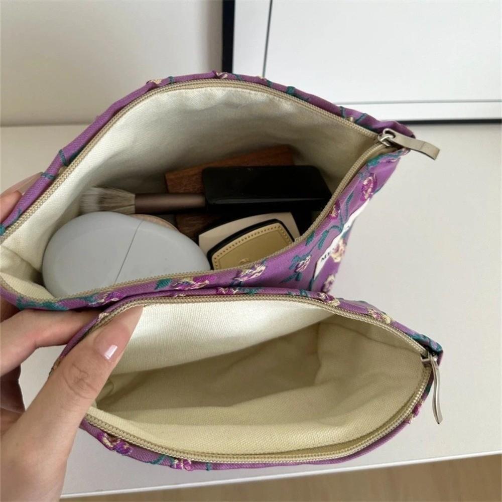 Portable Flower Pattern Makeup Bag Large Capacity Zipper Closure Cosmetic Storage Pouch Cosmetic Bag Travel Toiletry Pouch