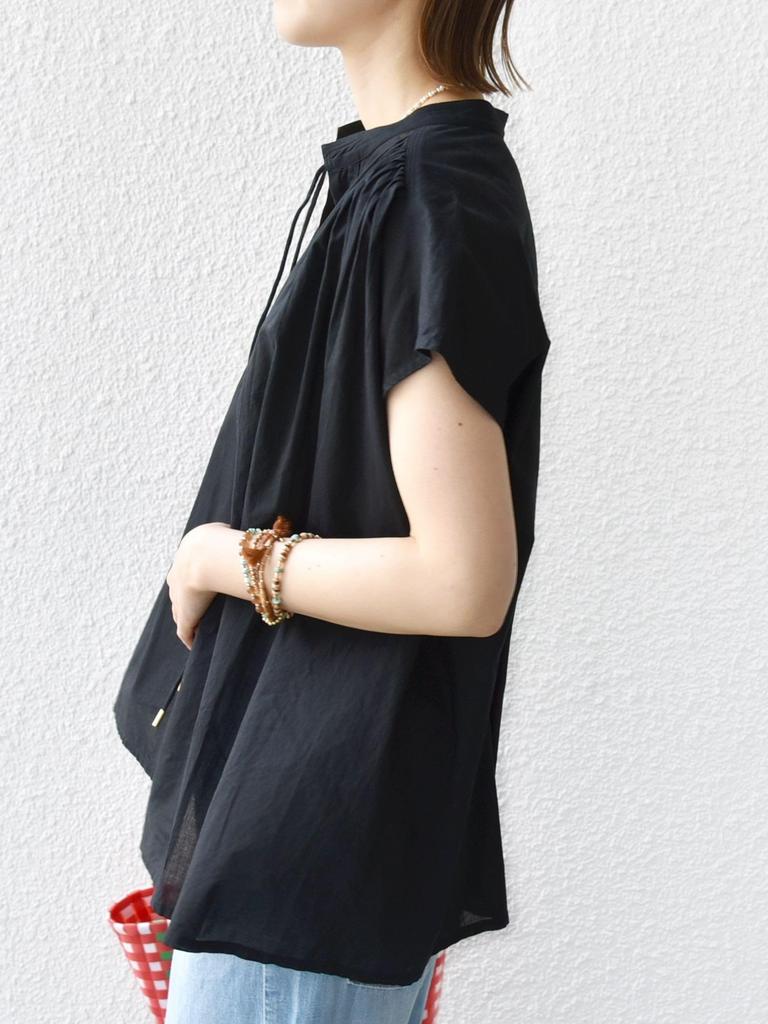 Ships for Women Hand Washable Skipper Tuck French Sleeve Blouse One Size (311730010), Black,