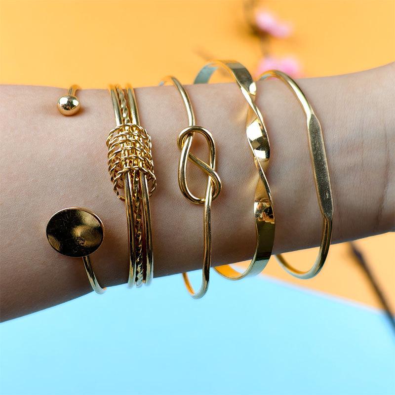 Exaggerated Geometric Knotted Bangle Set: Five-Piece Minimalist Style