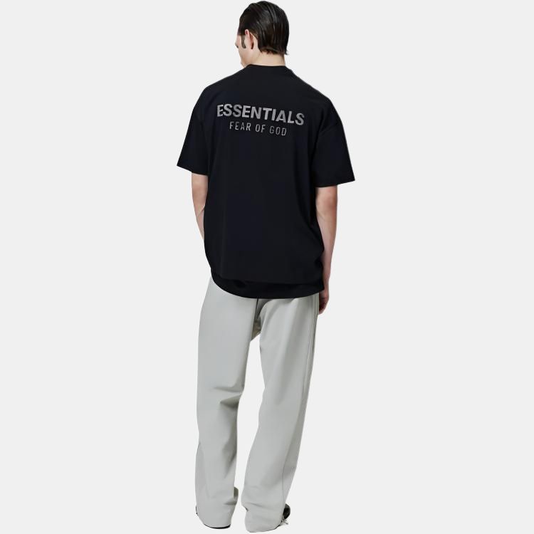 Fear of God Essentials 90er Fit T-Shirt Tiefschwarz Unisex Oberteile 125SP254470F
