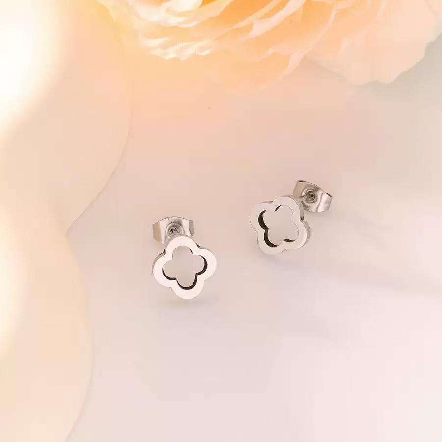 3PCS diamond studded clover fashionable versatile earring necklace bracelet set, the best birthday gift, Valentine's Day gift