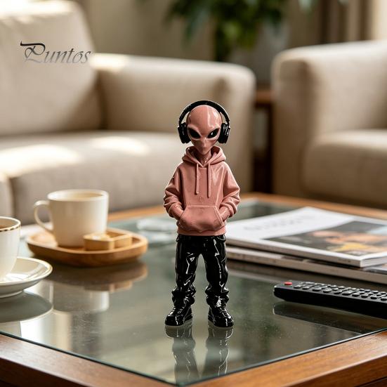 Aesthetic Room Embellishments 3D Printed Alien Figurine with Hoodie And Headphone, Trendy Desktop Personalized Gifts for Gamers Ornament, Cyber Style