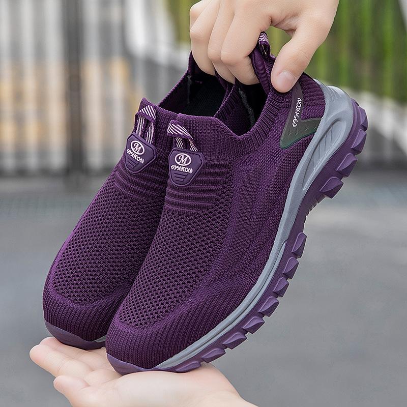 2025 spring and summer mother walking shoes soft sole non-slip middle-aged and elderly father shoes breathable men's and women's lightweight foot sp