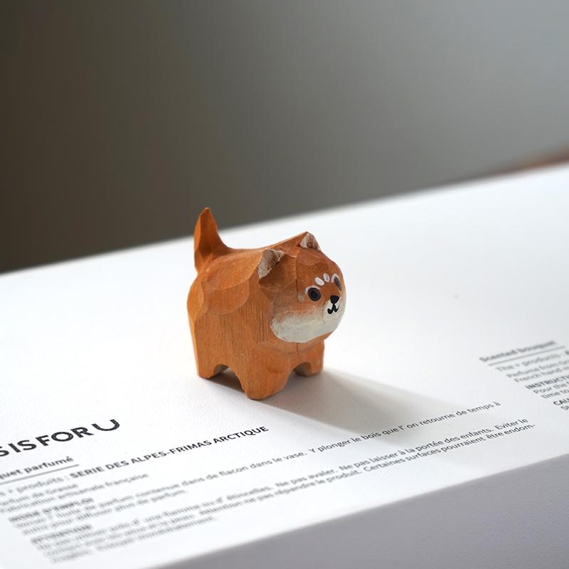 Handmade Wooden Carving Akita Shiba Husky Cute Dog Decor Office Desk Car Ornament