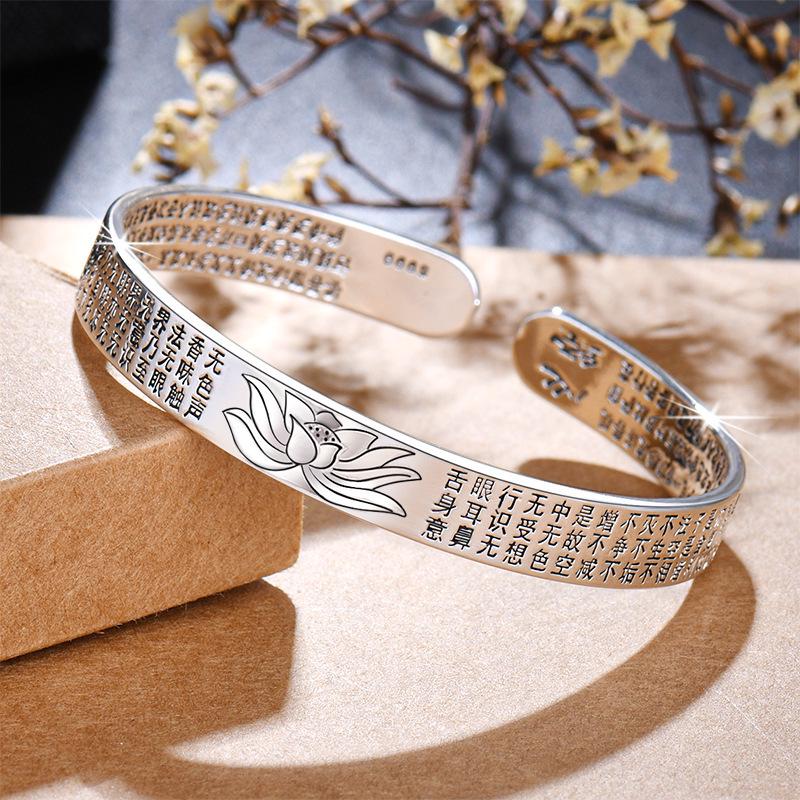 Six-Character Mantra Lotus Bracelet: Women's Thai Silver Heart Sutra, Retro Chinese Style Open Bangle.