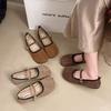 French soft-soled beanie shoes girl 2025 spring and autumn new comfortable fairy wind shallow mouth flat shoes one-word buckle strap single shoes