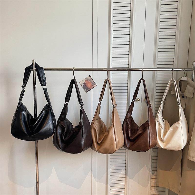 Large capacity foreign style casual trend bag women's new fashion shoulder bag niche design messenger tote bag