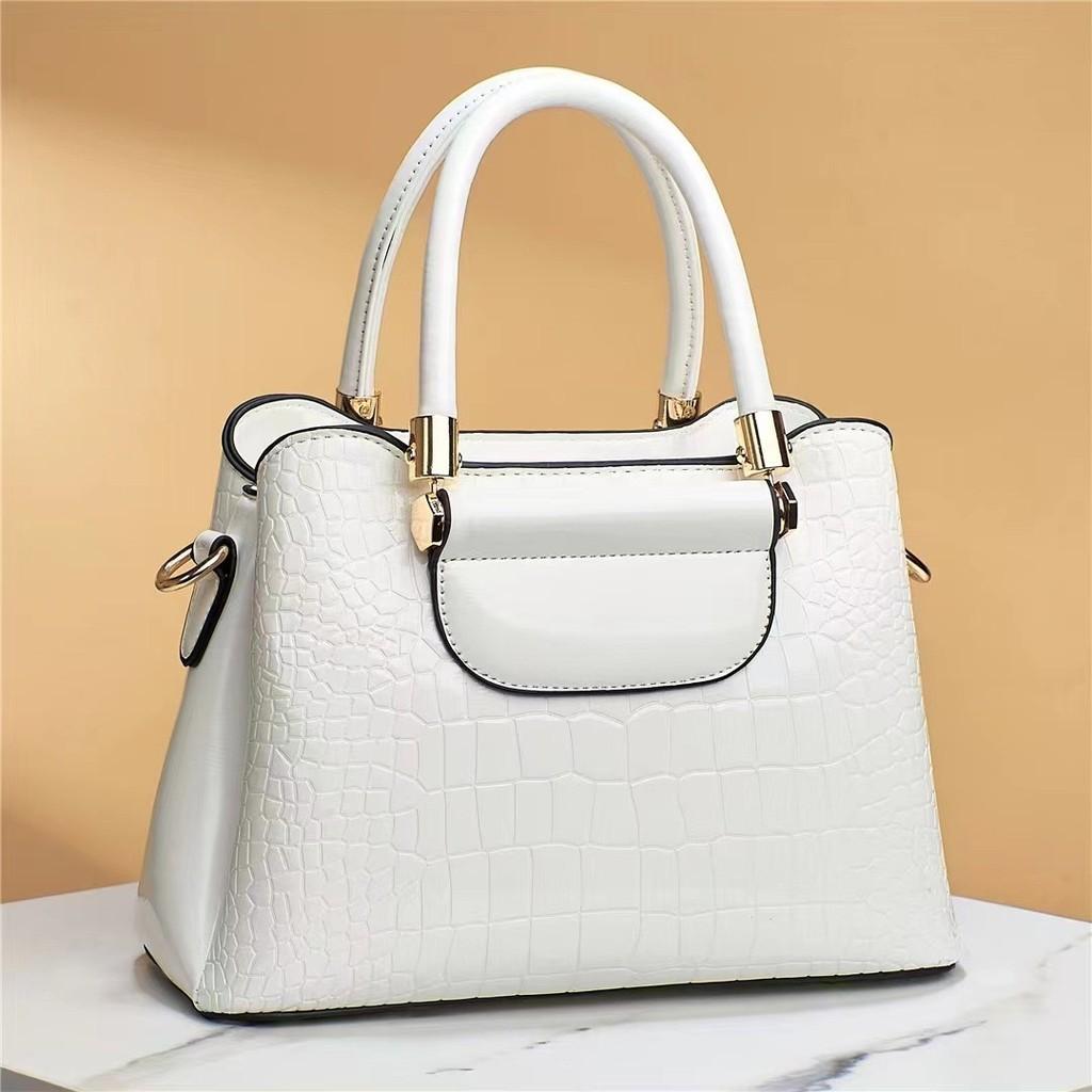 Stone Grain Genuine Leather Small Crossbody Bag With Inner Pocket For Casual Wear