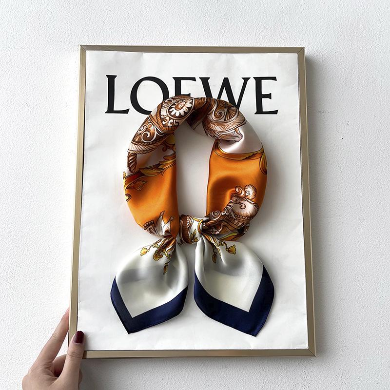 Korean Style Sweet Green Floral Butterfly Faux Silk Scarf - Women’s Versatile Spring/Summer Neck Scarf, 70cm Square.