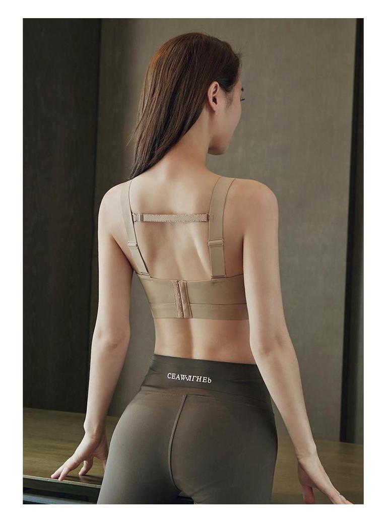 Wire-Free Plus Size Bra: Slimming Design with Wide Shoulder Straps for Summer, Anti-Sagging, and Side Fat Gathering