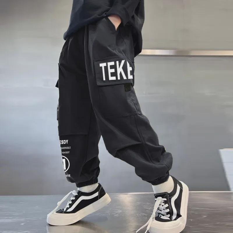 Boys' Velvet-Lined Thickened Overalls: Warm Casual Trousers for Autumn/Winter 2024