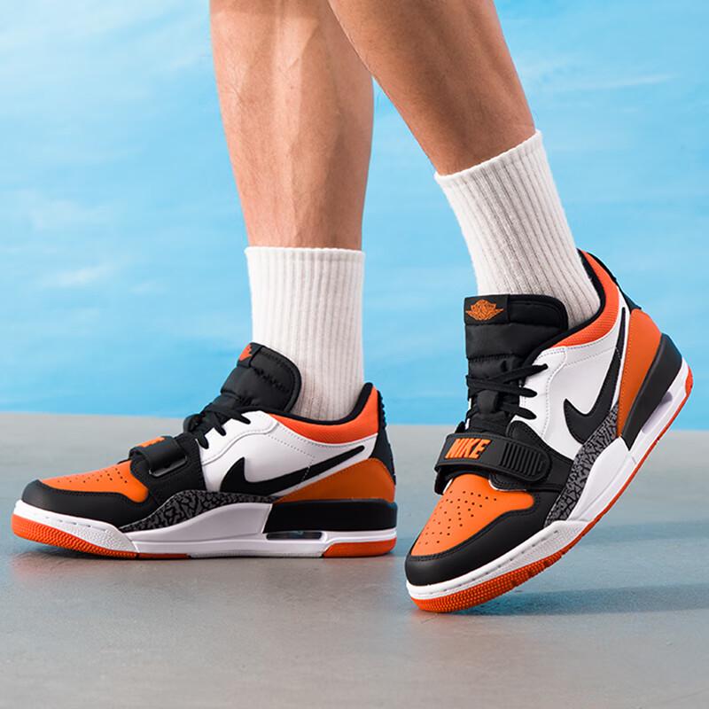 Nike Men s CD7069-118 Low-Top Basketball Shoes US 7