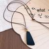 2026 Retro Chinese Resin Pendant Necklace: Unique Clavicle Chain, High-End Accessory for Women