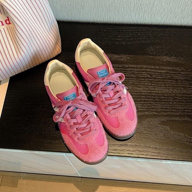 

Клубничный медведь розовые кожаные женские новые универсальные ретро повседневные кроссовки на плоской подошве 40