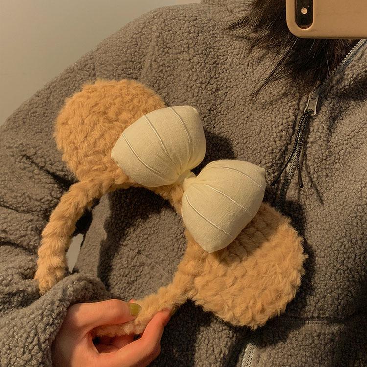 Cute Bow Bear Plush Headband for Women - Korean Style Cartoon Ear Hair Accessory for Autumn and Winter Face Washing