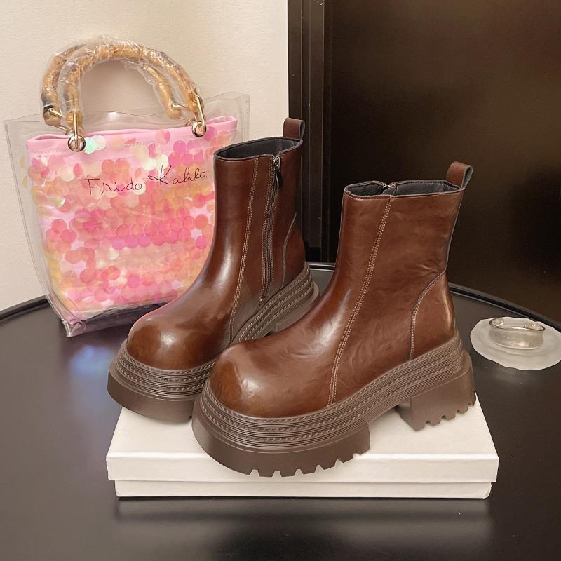 

Ретро ботинки Мартин на толстой подошве для женщин, новые, на небольшом каблуке, с тонкой боковой молнией, ботинки-сигареты 40 темно-коричневого