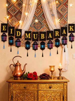 Ev Dekoru – Bayraklar, Afişler ve Aksesuarlar