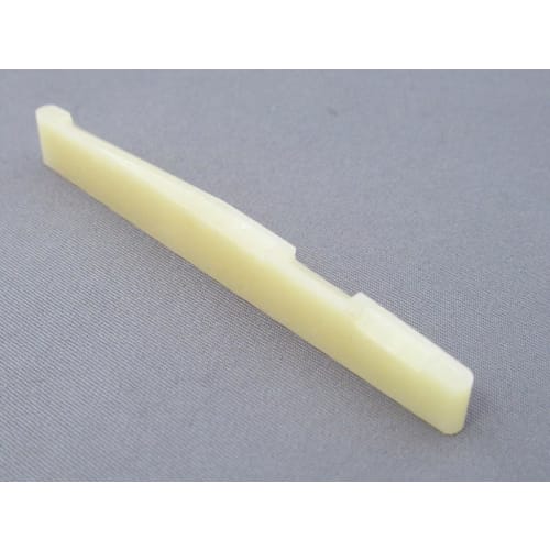 Made In Japan: Oil-soaked Cow Bone Saddle (orthogonal Saddle) 3.15mm Thick X 72mm Wide X 9.4mm High