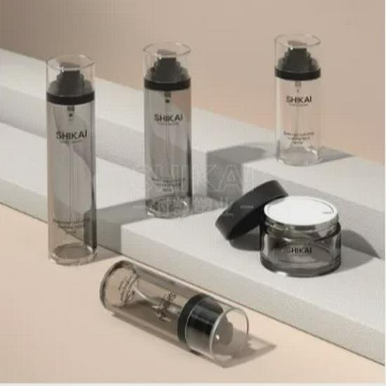 50ml and 100ml Semi-Transparent Black Fine Mist Spray Bottle Set for Makeup and Disinfection