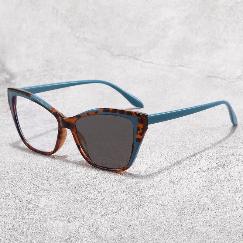 Fashion Cat-Eye Color-Block Frames Photochromic Myopia Glasses Large Frames Comfortable Anti Blue Light Near-Sighted Eyewear
