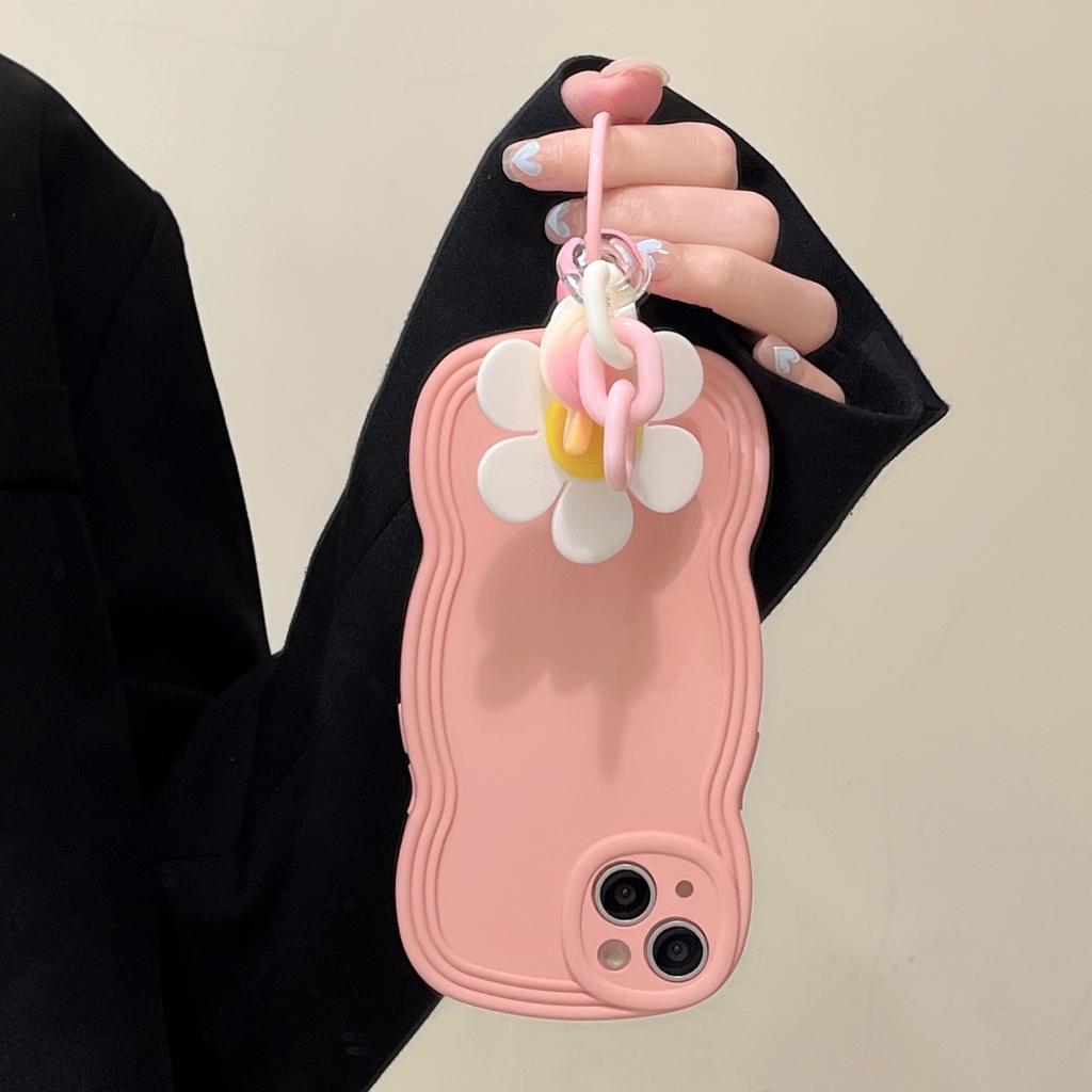 ins smiley face flower for iPhone13 Pro max pendant pendant Apple 16 mobile phone case 15 wavy edge 14