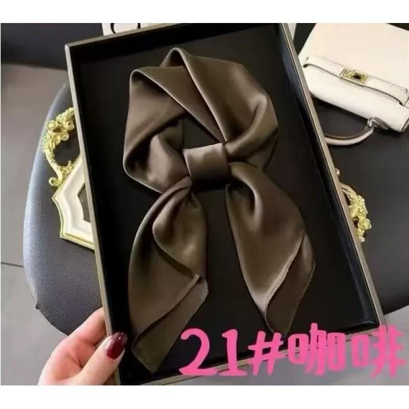 Foulard Quadrato 70cm in Raso Imitazione Seta Tinta Unita Donna Elegante Semplice Versatile per Collo Fascia Decorativa
