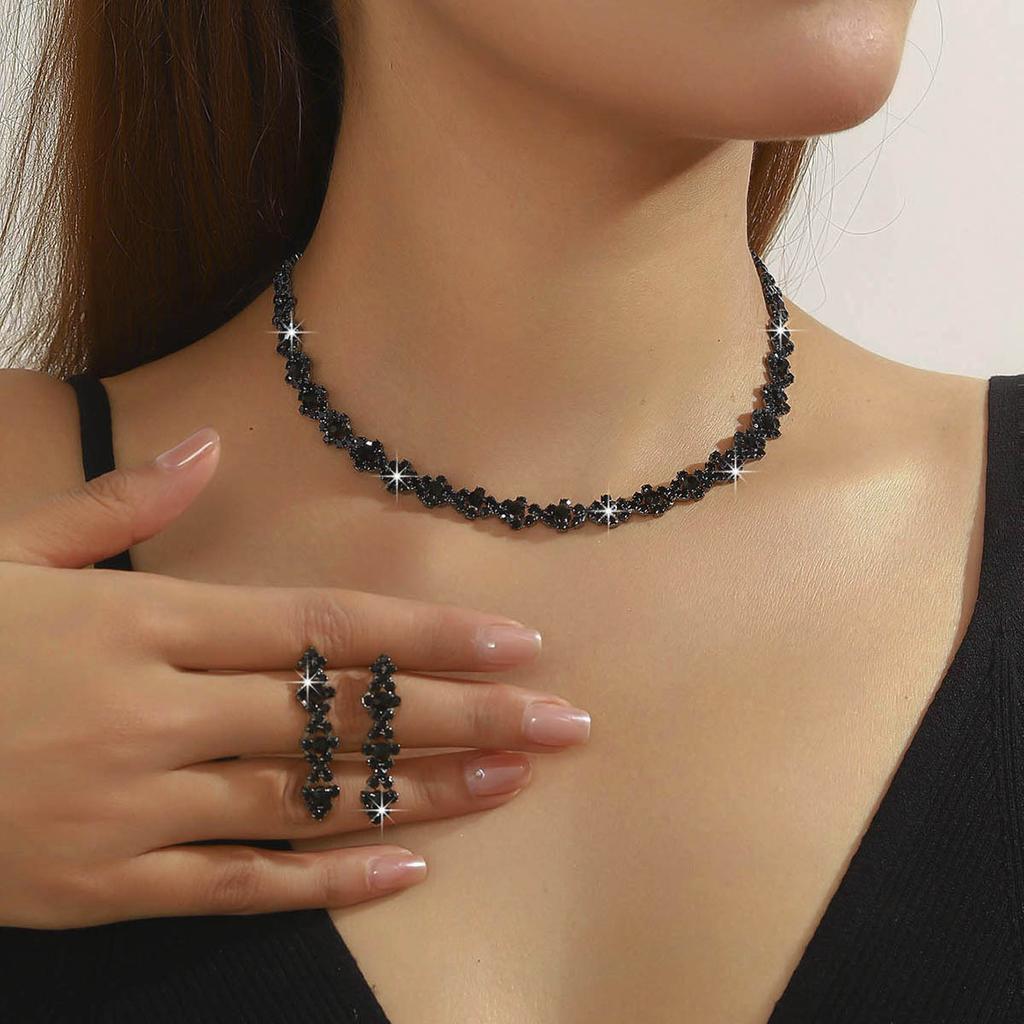 Fashion Super Beautiful Necklace Earrings Set Rhinestone Sparkling Stud Earrings Wedding Party Two-piece Wedding Dress Dress Accessories