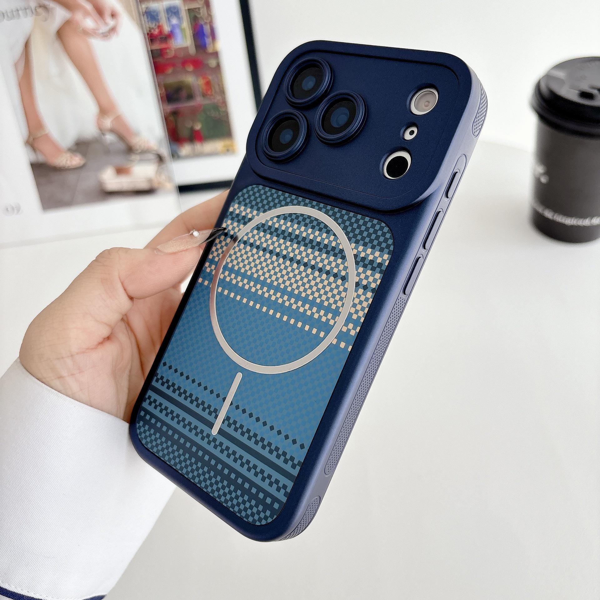 

Transformative iPhone 17 Pro Max Case: 16/14 Kevlar Pattern with 15/13 Skin Feel 13 Pro