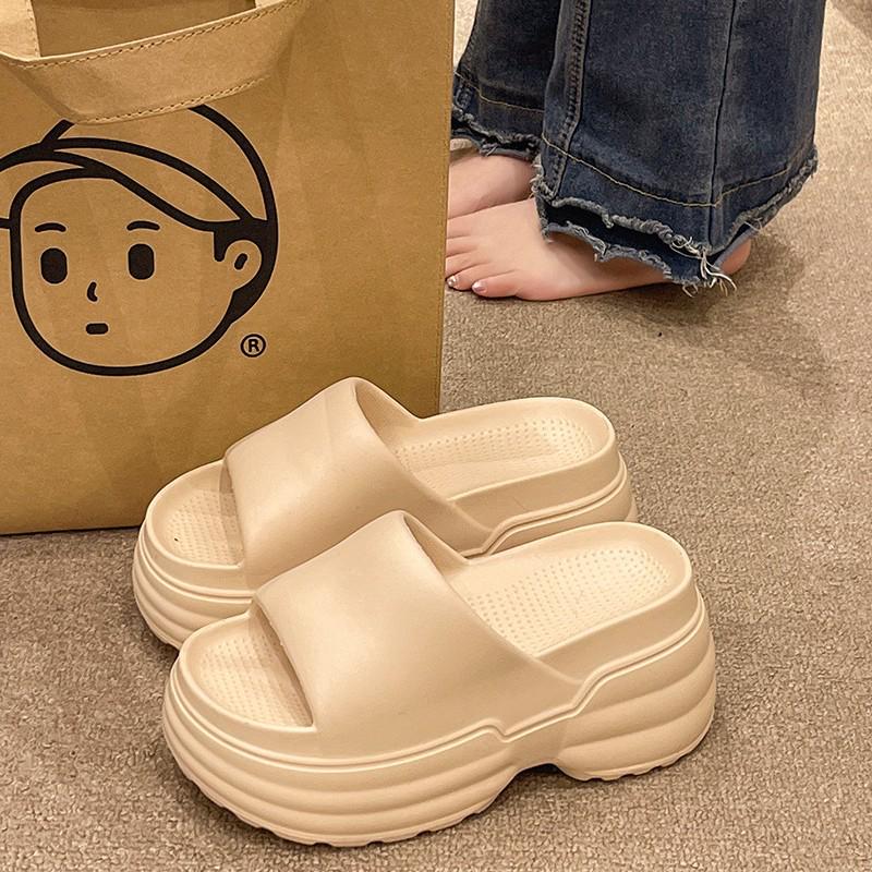Women's Summer Thick-Soled Height-Boosting Flip-Flops – Ultra-Light, Soft EVA Versatile Slippers