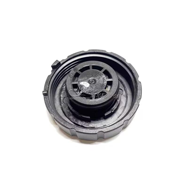 Brand New Coolant Reservoir Expansion Kettle Antifreeze Water Tank Cover 30108651 140 KPa For ROEWE MG550 750 MG6 1.8T