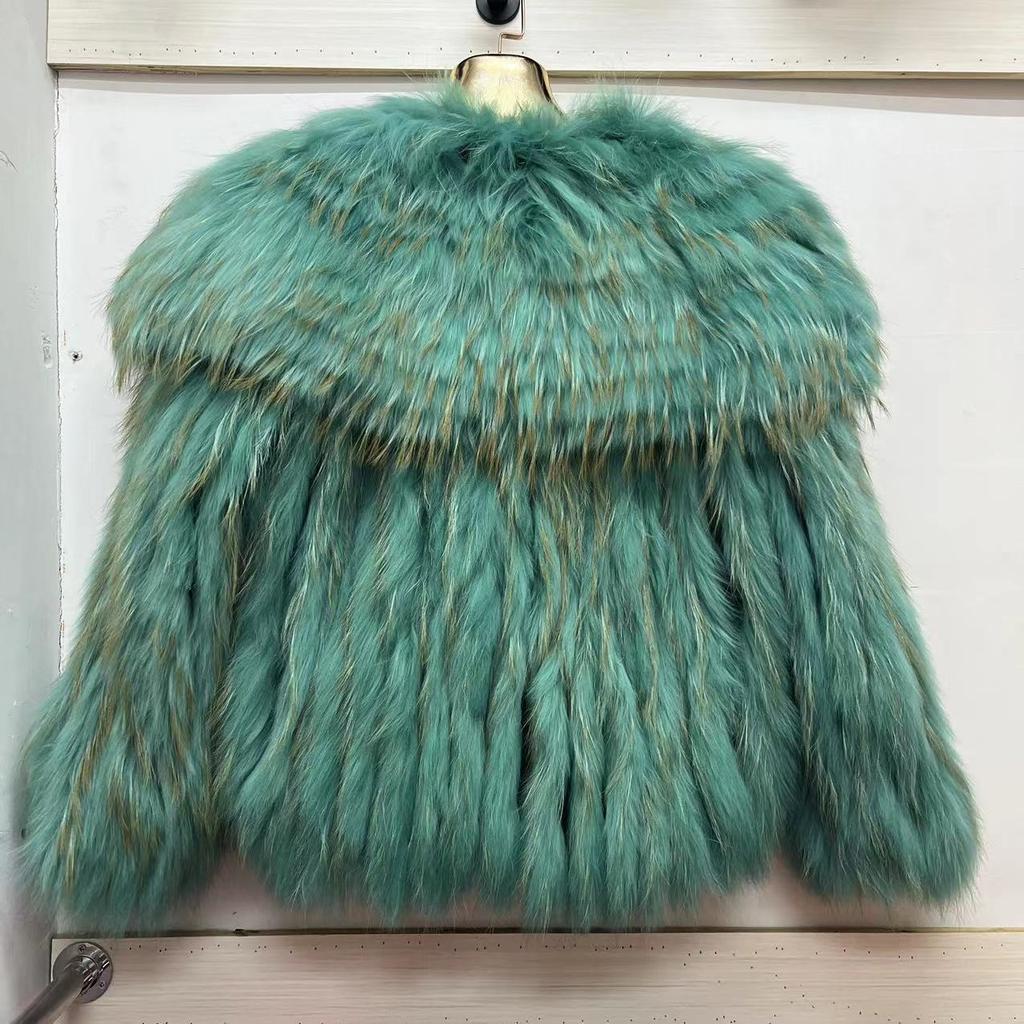 New 100% Real Raccoon Fur Striped Large Lapel High Waist Short Quilted Fur Coat