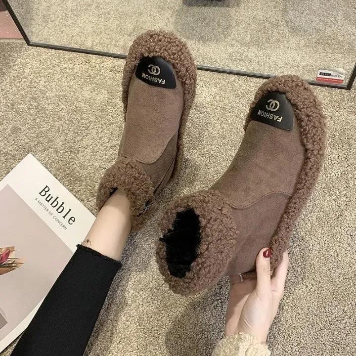 2025 Autumn and Winter Korean Version Versatile Casual Fashion New Women's Shoes Snow Boots Thick-soled Student Flat-bottomed Fluffy Short Boots