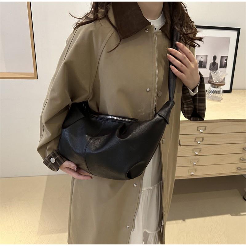 High-quality Brand Korean Crossbody Bag Retro Soft Pleated Dumpling Bag Pu Solid Color Zipper Shoulder Bag Trendy Versatile Bag