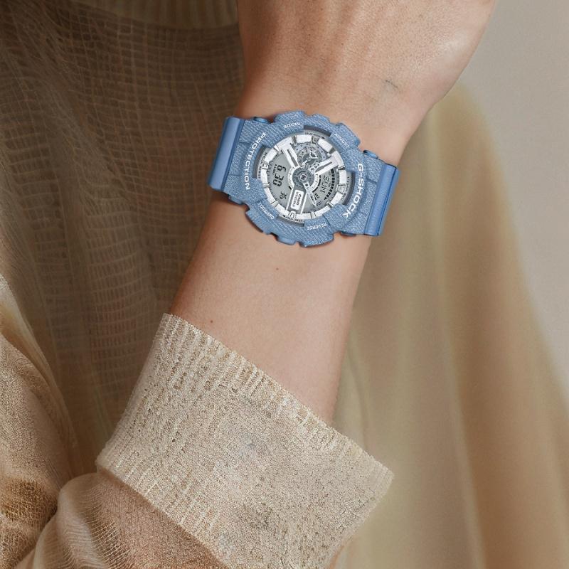 Casio G-Shock GA-110 Series Denim Theme Series Shockproof, Antimagnetic and Waterproof Movement Quartz Movement Resin Strap Japanese GA-110DC-2A7PR