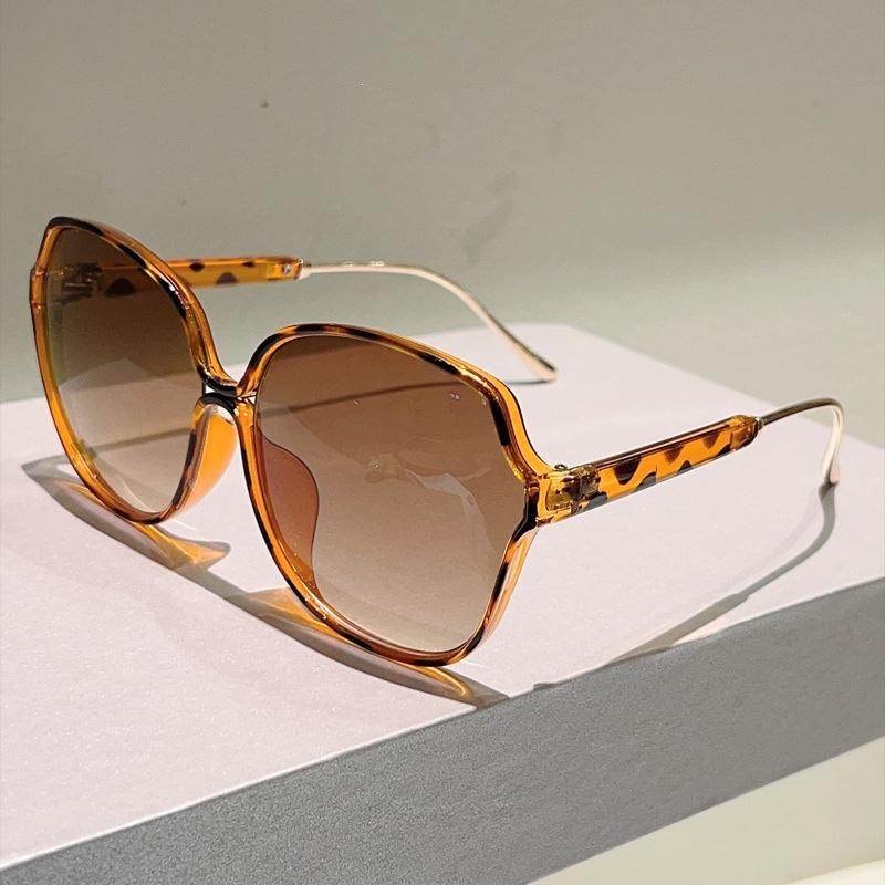 Classic retro leopard print hollow oval large frame sunglasses elegant temperament plain photo thin sunglasses