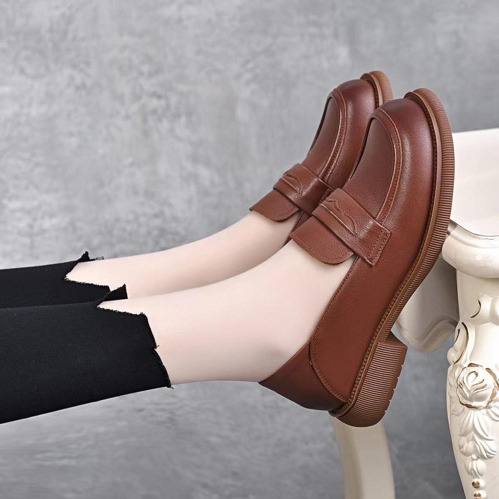Women's Single Shoes Round Head Flat Bottom Small Leather Shoes Spring New First Layer Cowhide Basic Soft Leather Women's Shoes