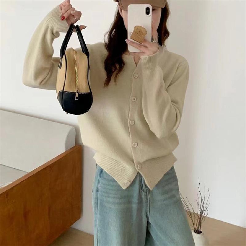 

Женский вязаный кардиган с круглым вырезом, женская мягкая и липкая кофта-свитер One size fits all бежевый