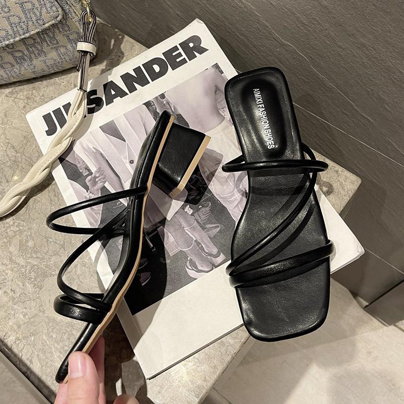 

Фея ветра в тапочках женские лето 2025 новые средний каблук темперамент толстый каблук взрыв французские босоножки на высоком каблуке тренд 35