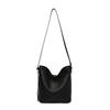 Bucket Bag Women's New Large-capacity Commuter Fashion Shoulder Bag