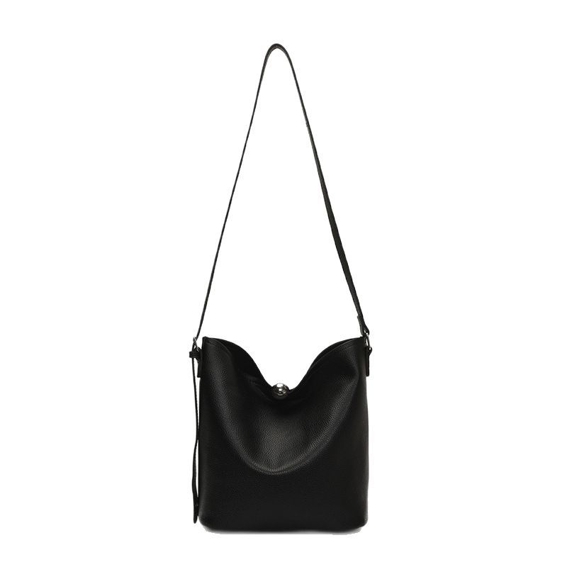 Bucket Bag Women's New Large-capacity Commuter Fashion Shoulder Bag