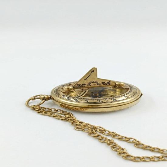 Collectible Brass Push Button Sundial Compass Polished Lid Navigational Compass