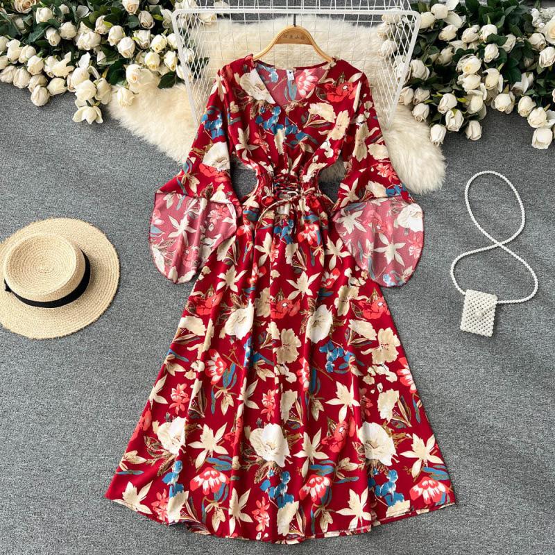 Summer new French retro collar lantern sleeve print dress high waist word skirt chiffon skirt big swing dress One size fits all